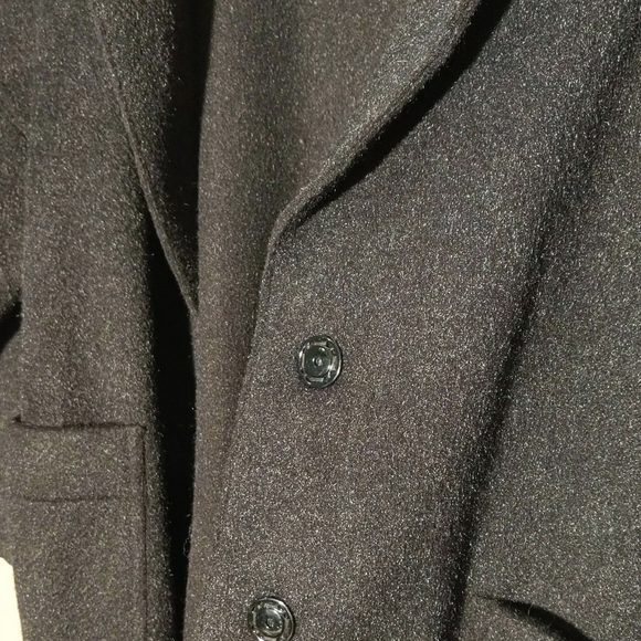 Vineyard Vines Men's Black Pea Coat - Picture 7 of 9